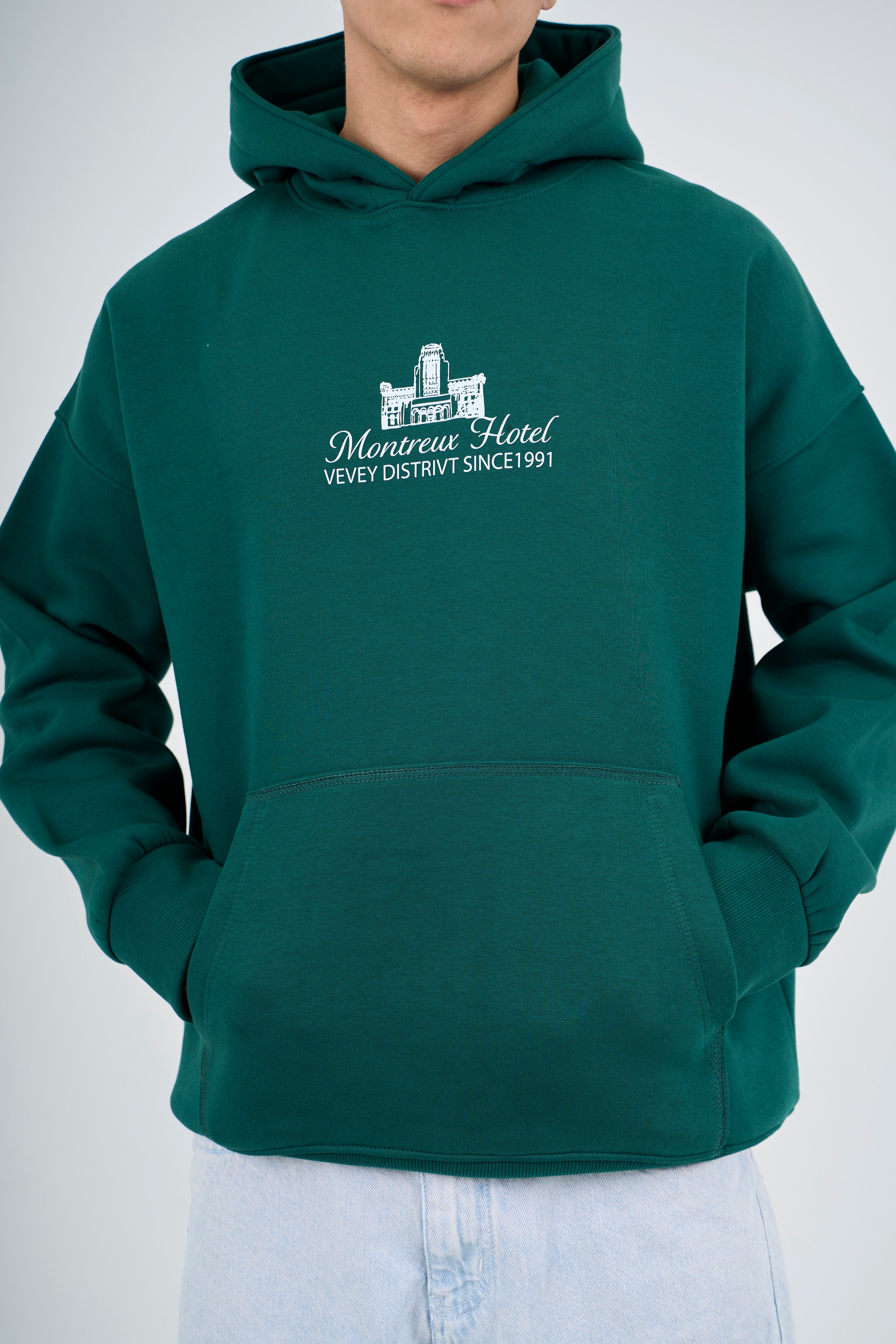 MONTREUX HOTEL IN GREEN