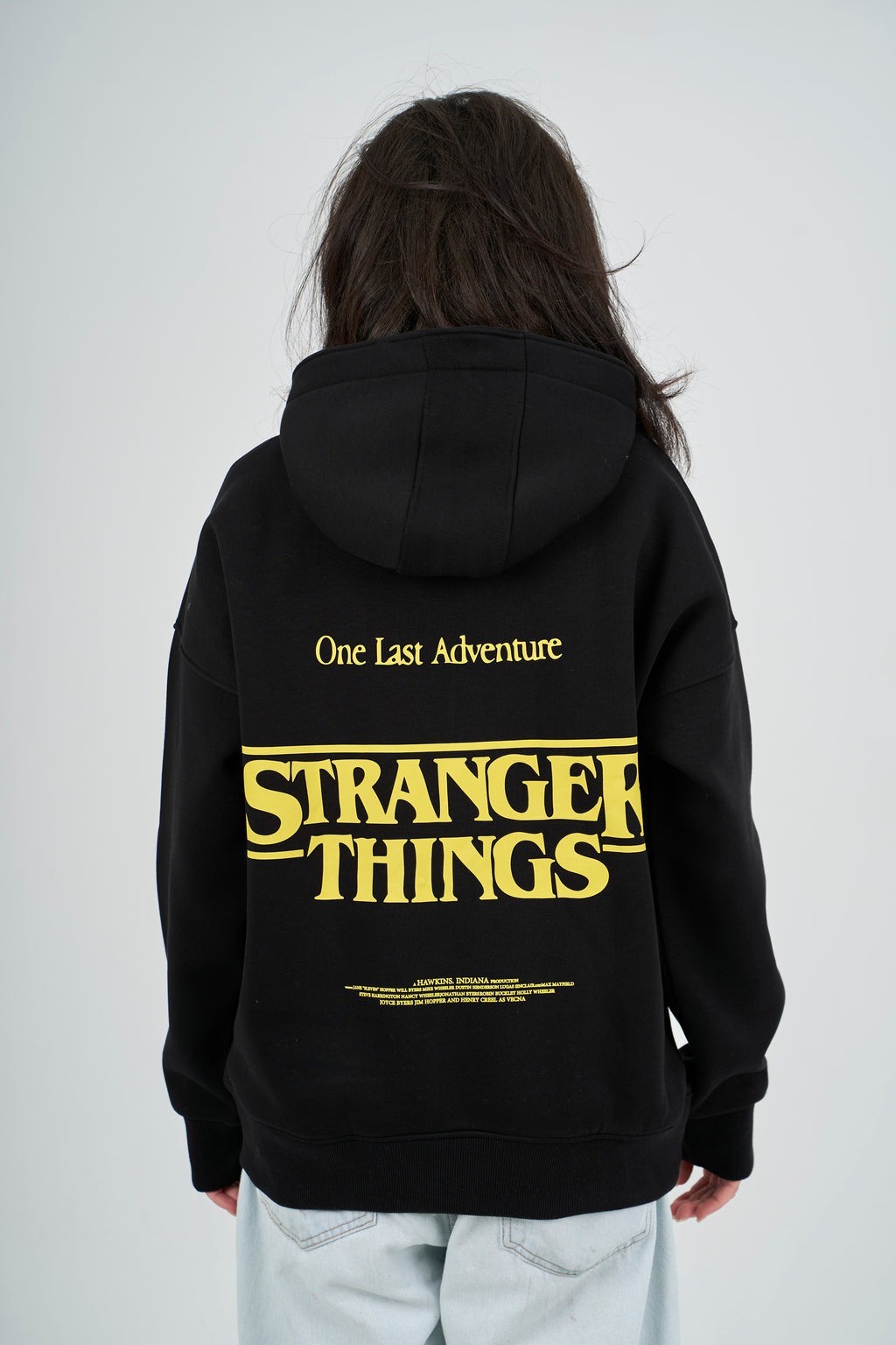 STRANGER THINGS IN BLACK