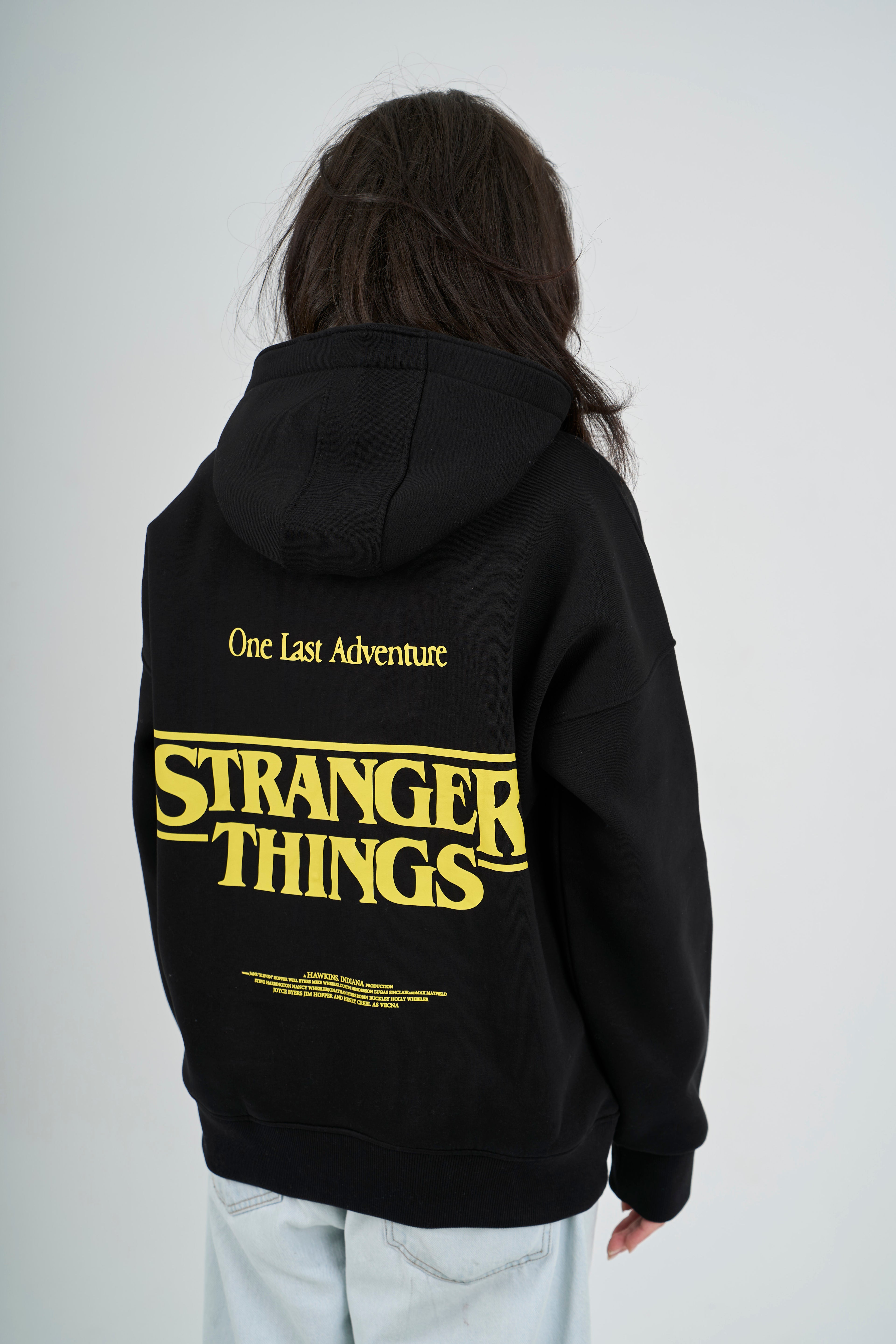 STRANGER THINGS IN BLACK