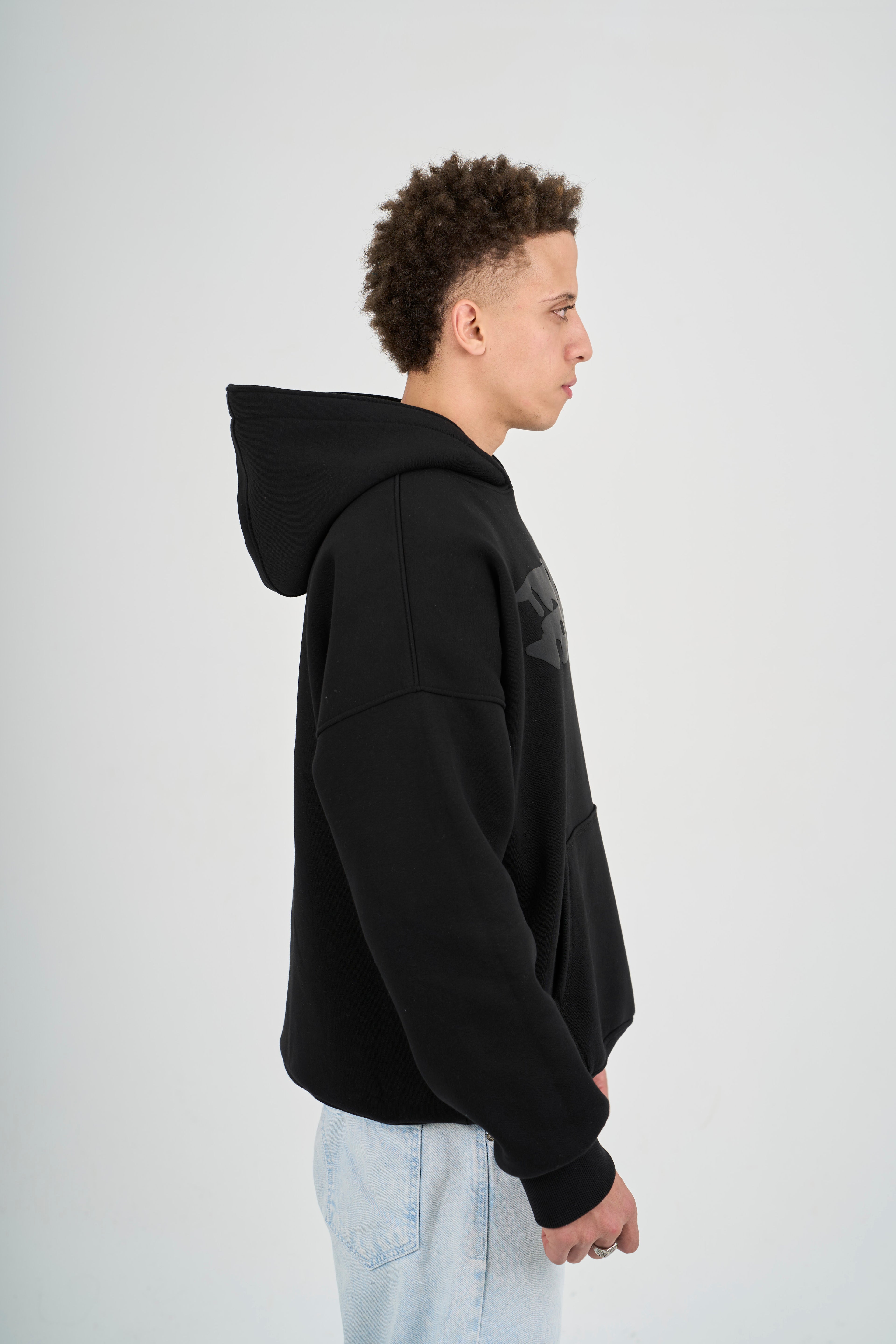 CREATIVE HOODIE IN BLACK